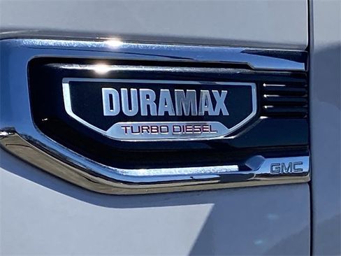 Used 2023 GMC Sierra 1500 SLT w/ SLT Premium Package image 27