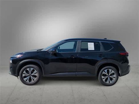 Used 2023 Nissan Rogue SV image 5