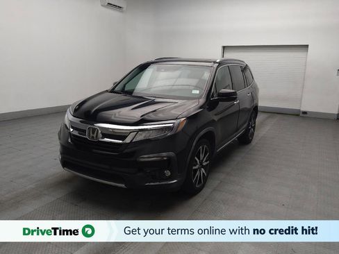 Used 2019 Honda Pilot Touring image 1