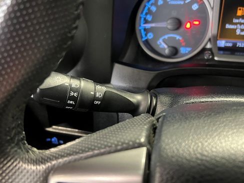 Used 2019 Toyota Tacoma SR5 image 33