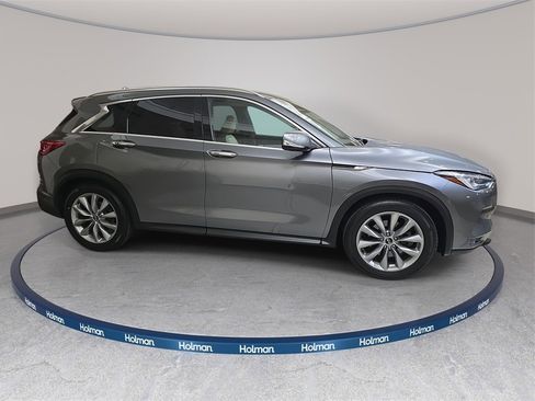Used 2019 INFINITI QX50 Essential w/ Premium Heat Package image 5