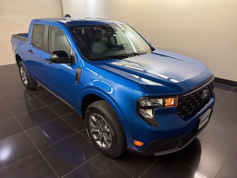 New 2026 Ford Maverick XLT w/ XLT Luxury Package AWD/4WD image 1