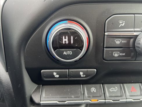 Used 2019 Chevrolet Silverado 1500 RST w/ All-Star Edition image 25