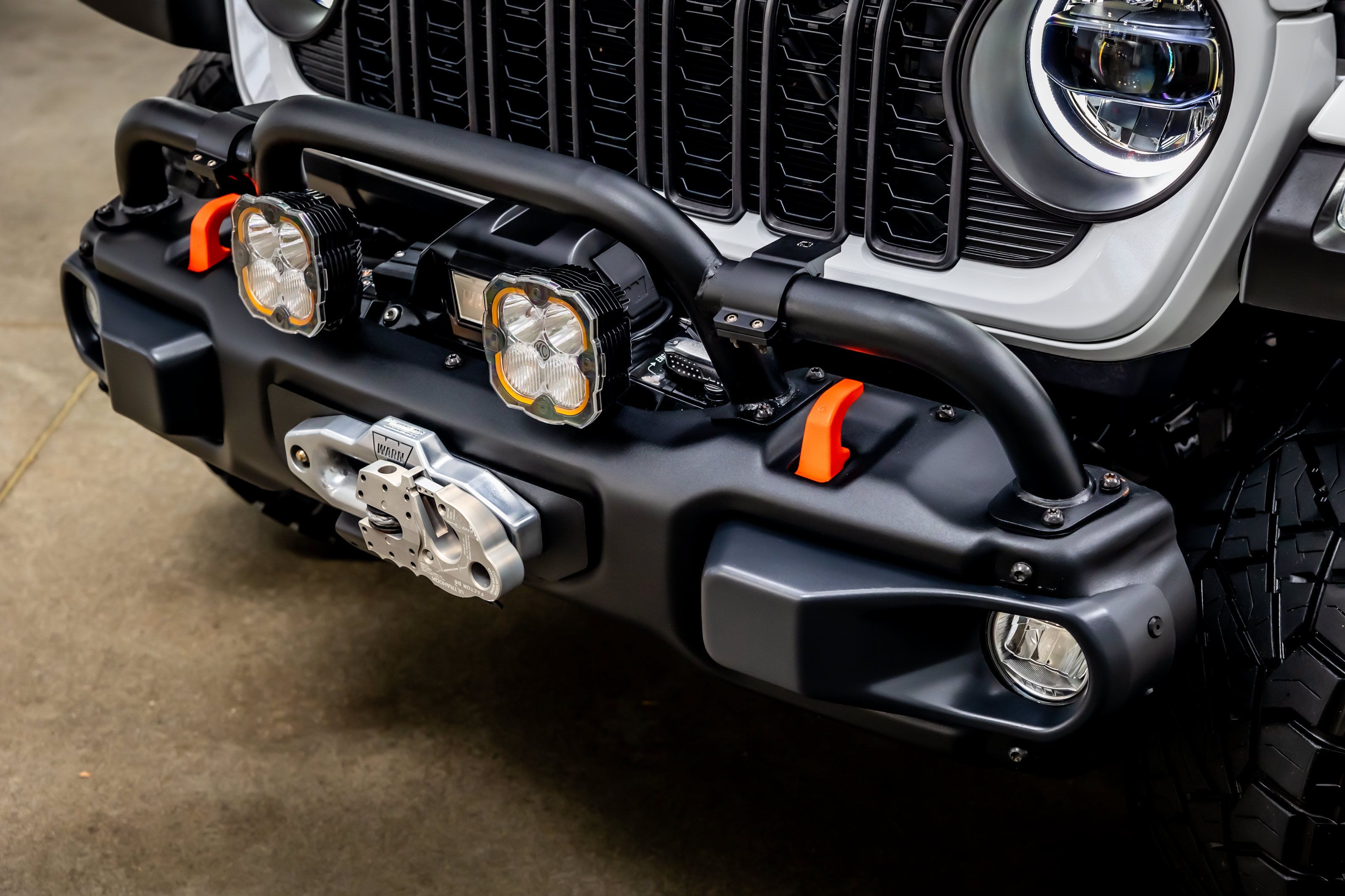 Used 2024 Jeep Gladiator Mojave AWD/4WD image 25