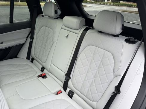 Used 2023 BMW X5 sDrive40i RWD image 27