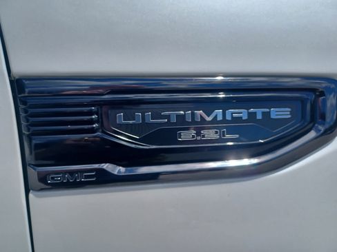 Used 2024 GMC Sierra 1500 Denali Ultimate AWD/4WD image 34