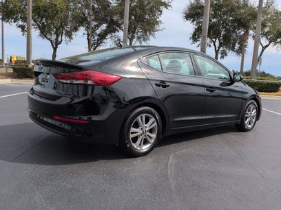 Used 2017 Hyundai Elantra SE