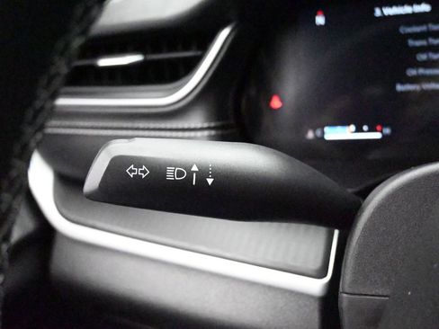 Used 2024 Jeep Grand Cherokee L Laredo w/ Luxury Tech Group I image 31