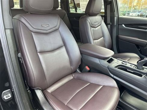 Certified 2023 Cadillac XT6 Premium Luxury image 54