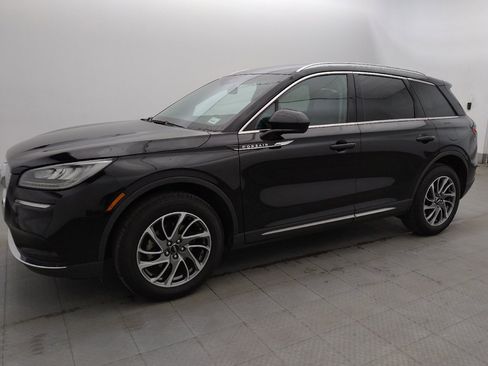 Used 2022 Lincoln Corsair FWD image 2