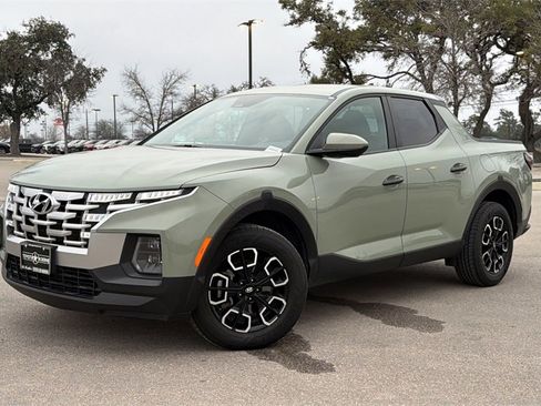 Used 2024 Hyundai Santa Cruz SE image 48