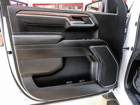 Used 2024 Chevrolet Silverado 1500 LT Trail Boss w/ Protection Package image 35