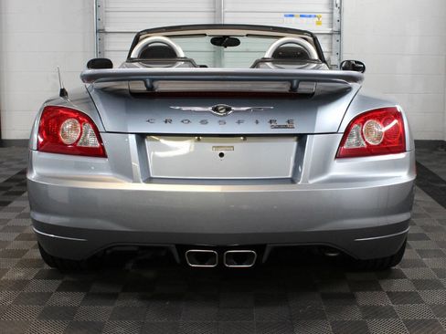 Used 2005 Chrysler Crossfire SRT-6 image 9