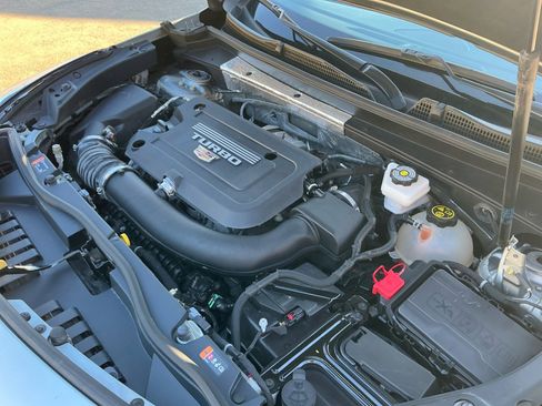 Used 2023 Cadillac XT4 Premium Luxury image 24