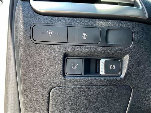 Used 2024 Hyundai Palisade SEL FWD image 32