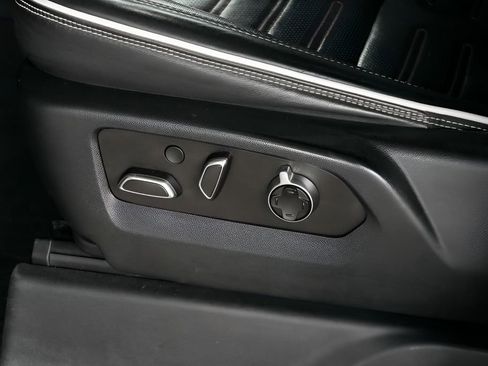 Used 2022 GMC Sierra 1500 AT4X image 47