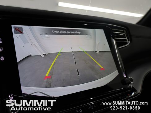 New 2026 Jeep Grand Wagoneer 4WD w/ HD Trailer Tow Package image 16