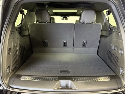 New 2025 Chevrolet Suburban Premier w/ Sun And Tow Package image 11
