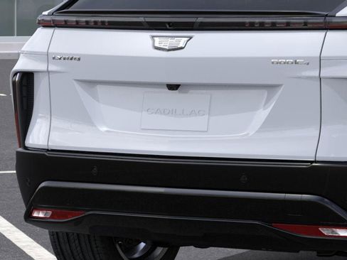 New 2026 Cadillac Lyriq Signature Sport image 14