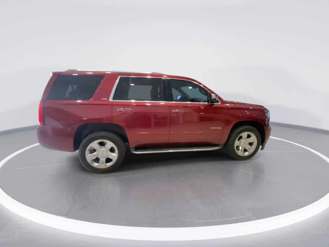 Used 2016 Chevrolet Tahoe LTZ AWD/4WD image 9