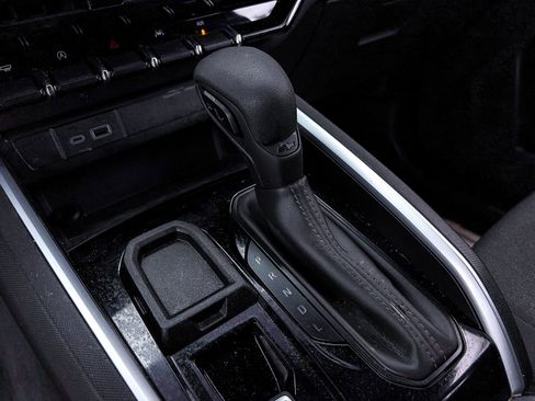 Used 2024 Chevrolet Colorado W/T w/ Advanced Trailering Package image 26