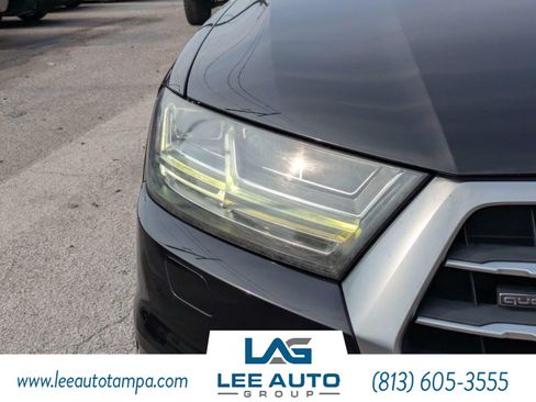 Used 2018 Audi Q7 3.0T Prestige AWD/4WD image 9