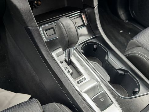 Certified 2023 Subaru Ascent Premium w/ Convenience Package image 20