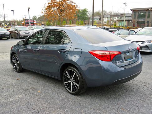 Used 2017 Toyota Corolla LE w/ Carpet Mat Package (TMS) image 9
