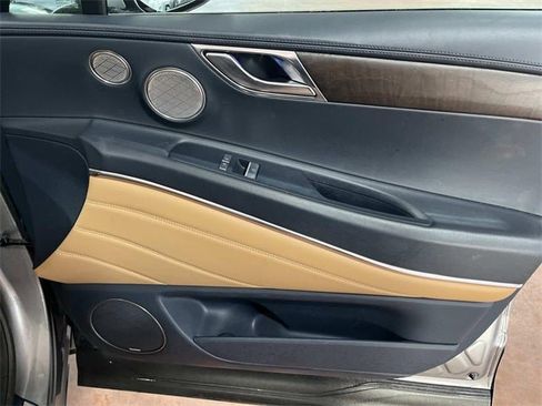 Used 2022 Genesis GV80 3.5T Advanced + image 23