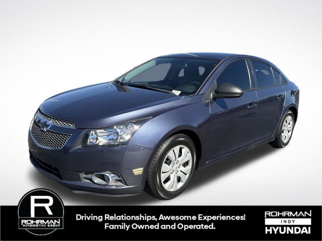 Used 2013 Chevrolet Cruze LS FWD image 1