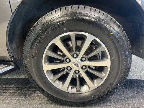 Used 2018 Ford Expedition Max XLT w/ Equipment Group 202A image 16