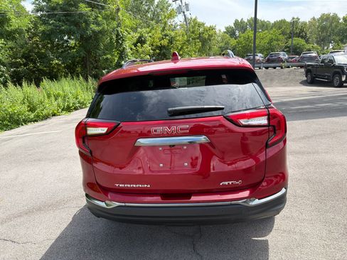 Used 2023 GMC Terrain AT4 AWD/4WD image 9