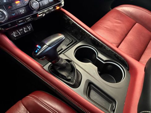 Used 2024 Dodge Durango SRT Hellcat image 18