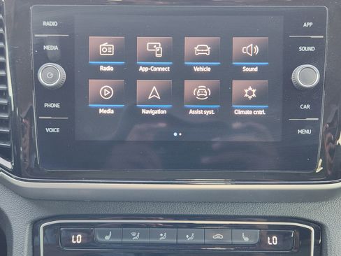 Used 2022 Volkswagen Atlas SE w/ Panoramic Sunroof Package image 18