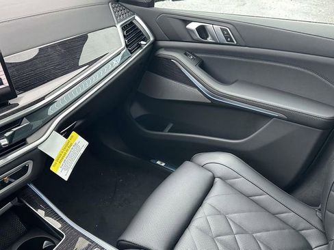 New 2026 BMW X5 xDrive40i w/ M Sport Package image 18