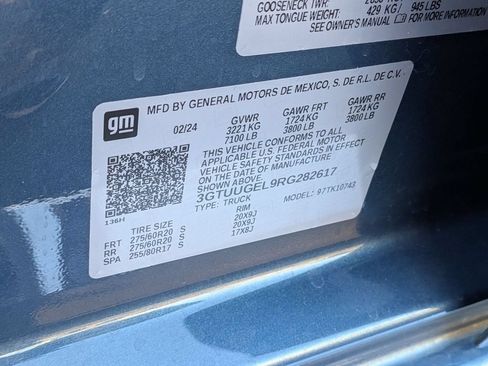 Used 2024 GMC Sierra 1500 Denali w/ Technology Package AWD/4WD image 38