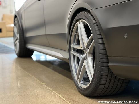 Used 2014 Mercedes-Benz E 63 AMG S-Model image 39