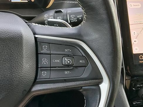 Used 2022 Jeep Grand Cherokee Limited RWD image 23