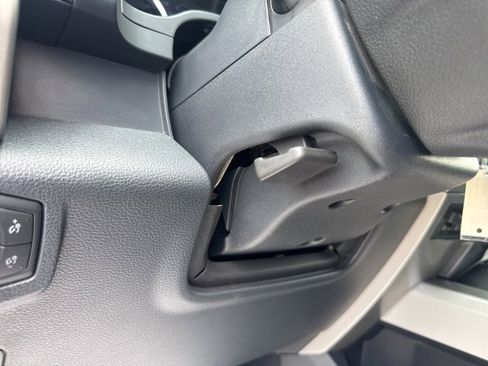 Used 2022 Ford F450 Lariat w/ FX4 Off-Road Package image 27