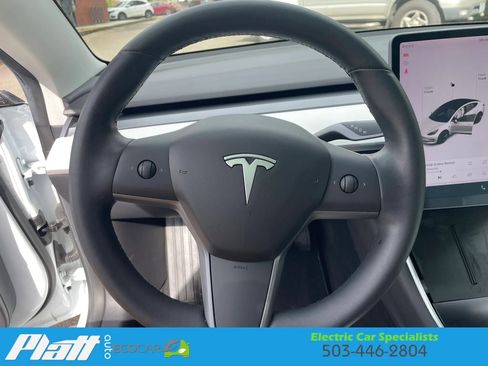 Used 2019 Tesla Model 3 Long Range image 37
