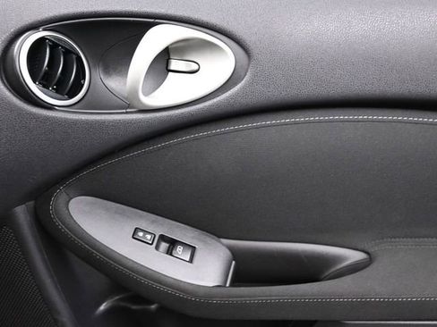 Used 2020 Nissan 370Z Touring w/ Aerodynamics Package image 11