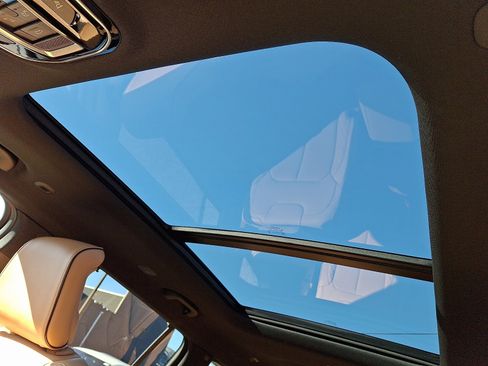 Used 2023 Jeep Grand Cherokee L Summit w/ Advanced Protech Group IV image 15