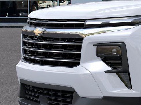 New 2026 Chevrolet Traverse LT w/ Driver Confidence Package FWD image 13