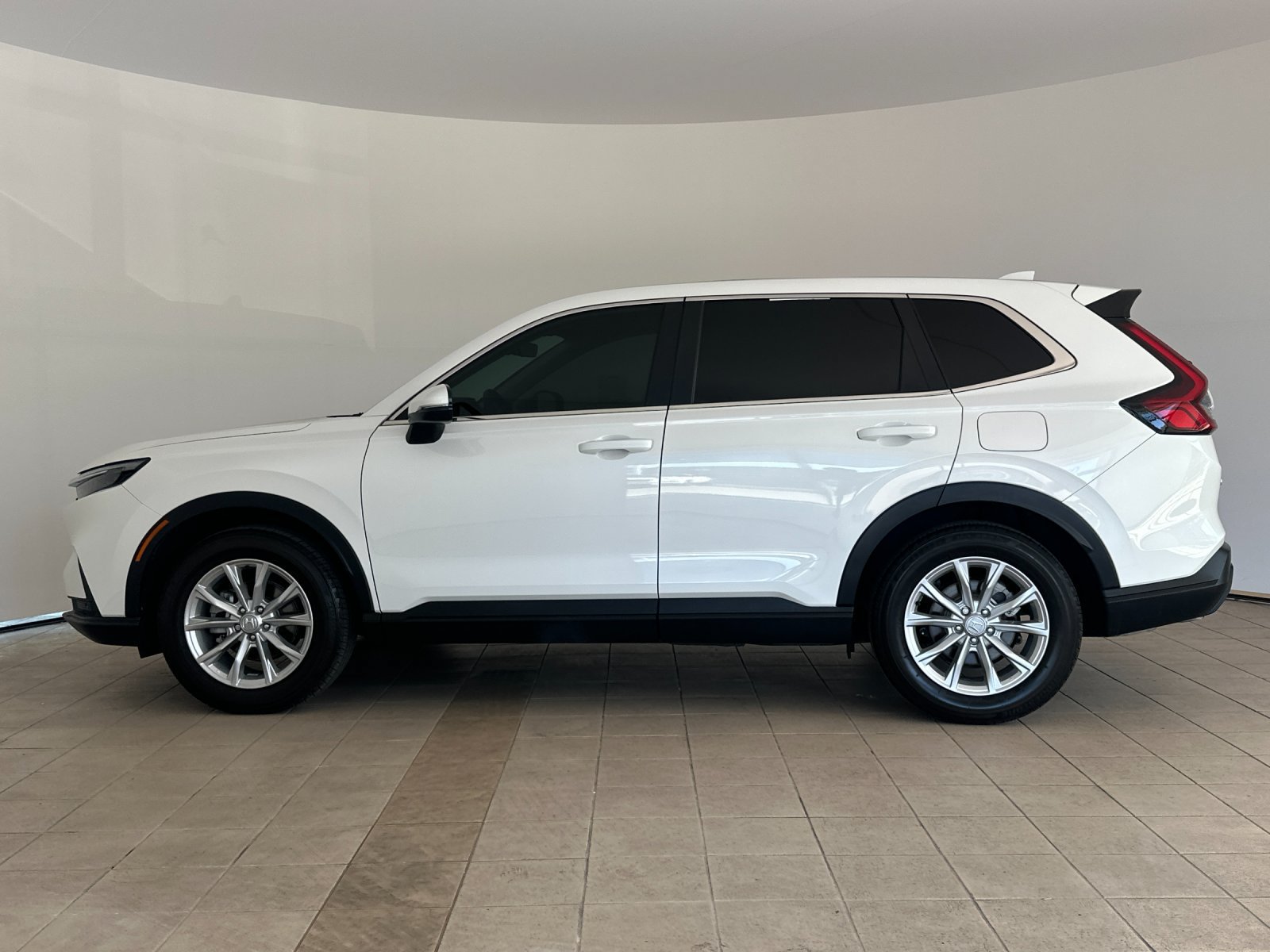 Used 2025 Honda CR-V EX-L image 3