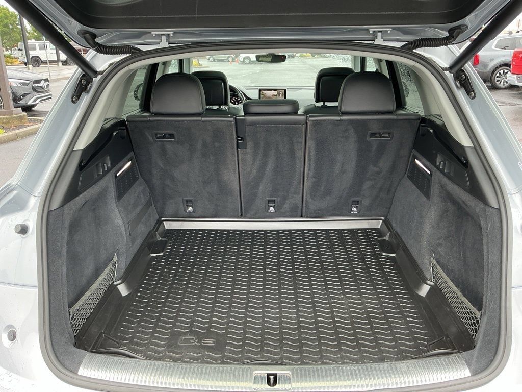Used 2019 Audi Q5 Prestige AWD/4WD image 25