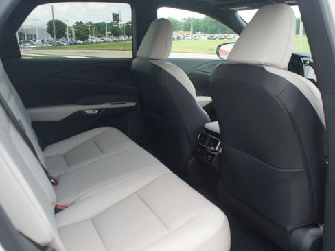 Used 2026 Lexus RX 350 w/ Convenience Package AWD/4WD image 21