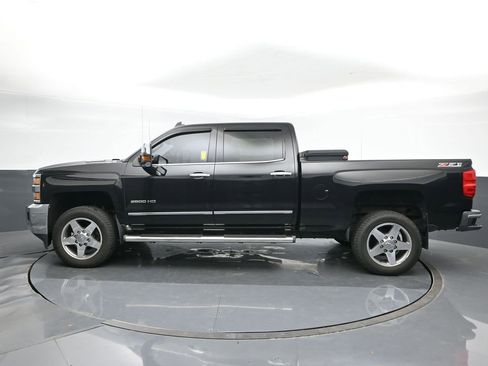 Used 2016 Chevrolet Silverado 2500 LTZ w/ Duramax Plus Package image 2