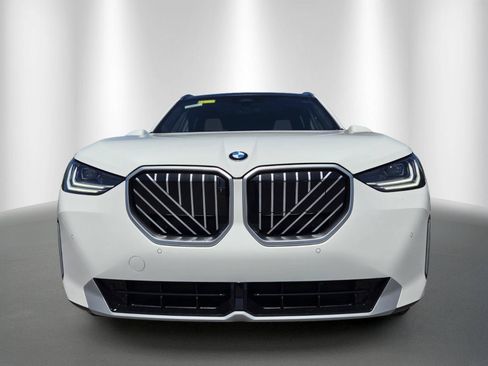 New 2026 BMW X3 xDrive30i w/ Premium Package AWD/4WD image 2