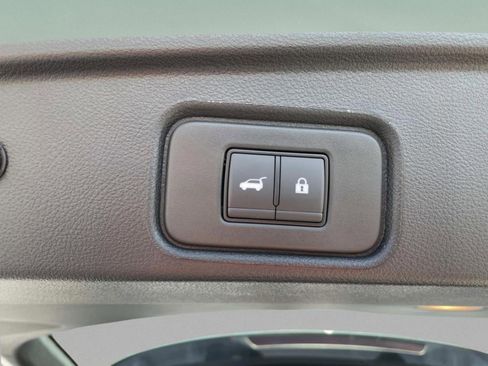 New 2026 Nissan Pathfinder SV FWD image 15