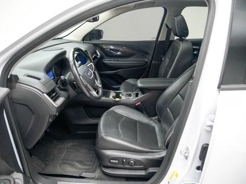 Used 2020 GMC Terrain Denali w/ Denali Premium Package FWD image 23